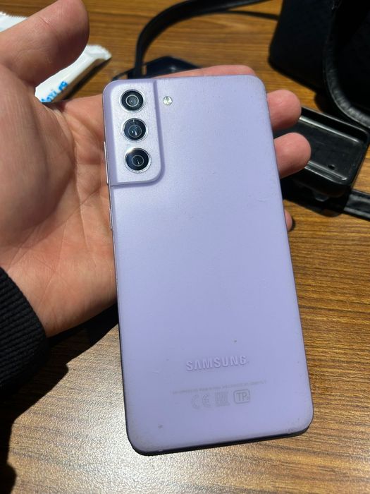 Samsung s21 fe 128gb обмен