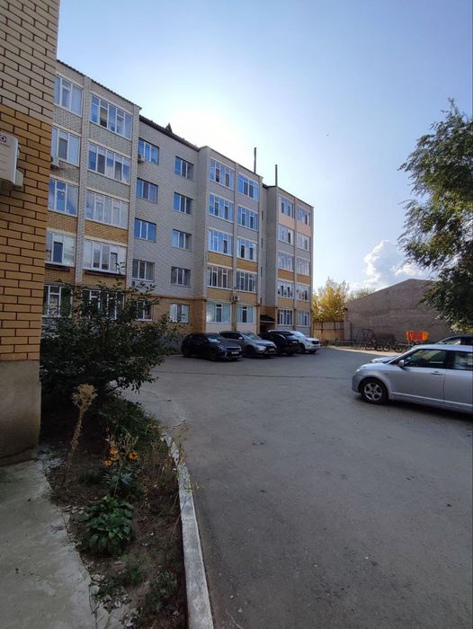 Продам 2хх ком.Центр Уневермаг