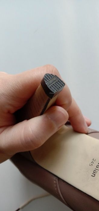 Коричневые ботильоны