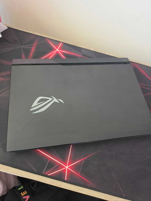 ASUS ROG Strix 17