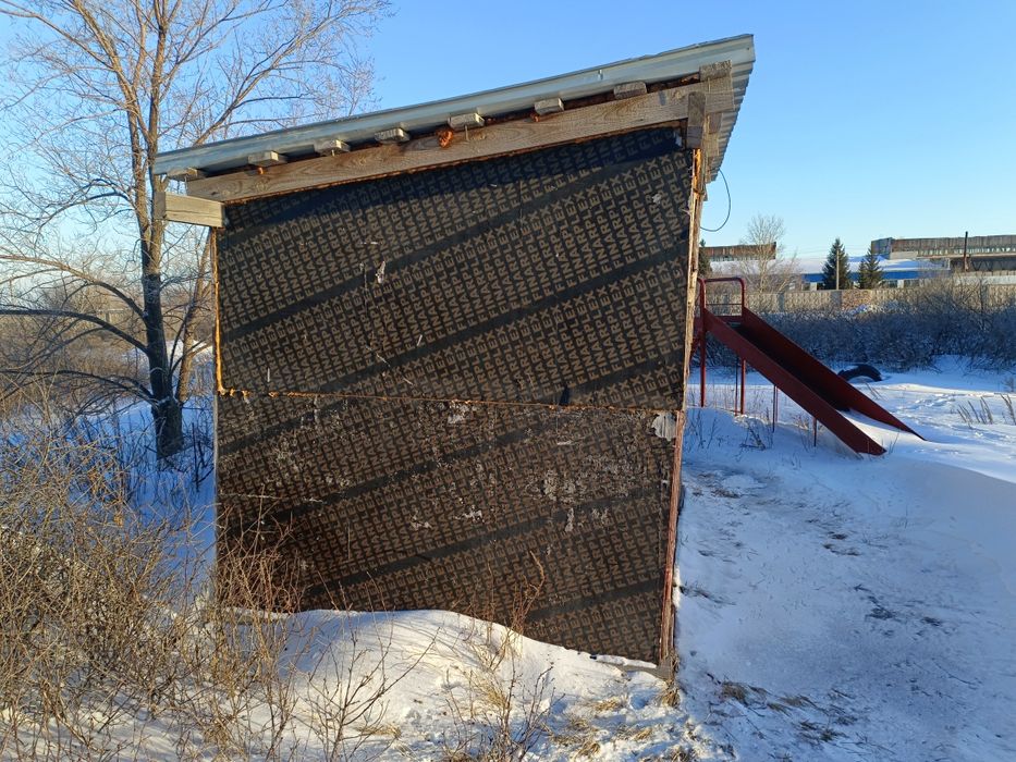 Продам деревянный домик