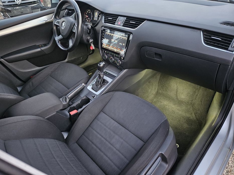 SKODA Octavia 3 ~ Euro 5 ~ 1.6 tdi 110 Cp/DSG/Berlina/SenzPark/Navi/Sc Incalzite/