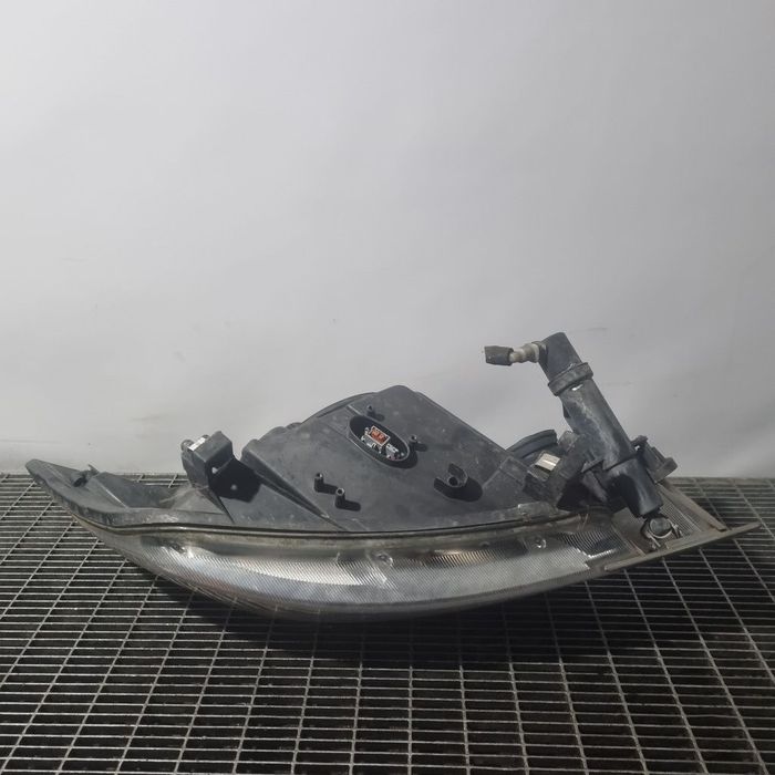 Far Stanga Ford Kuga 2010 - 2012 SUV 4 Usi (1421) Xenon