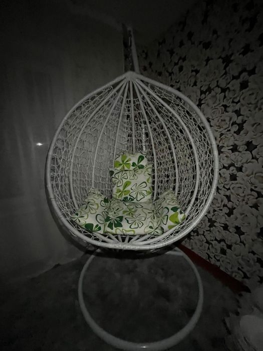 Кокон кресло (подписное кресло)