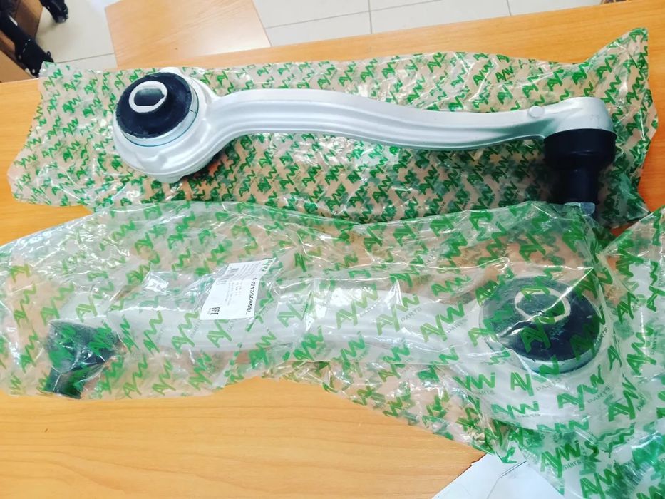 Рычаг подвески перед на Мерседес w203