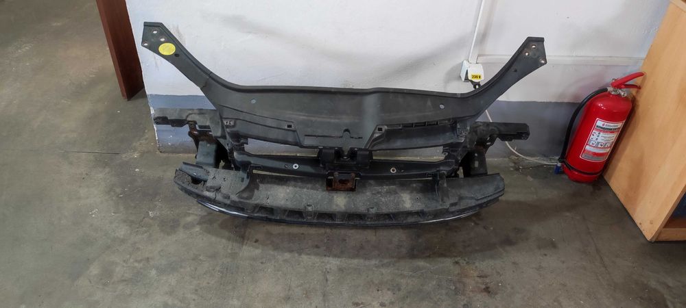 Trager + intaritura fata volkswagen vw golf 5 cu defect 2.0 BKD