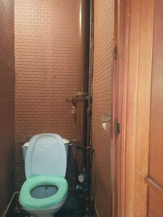 Parkentskida oilaga kvartira bor. 2 xonali uy