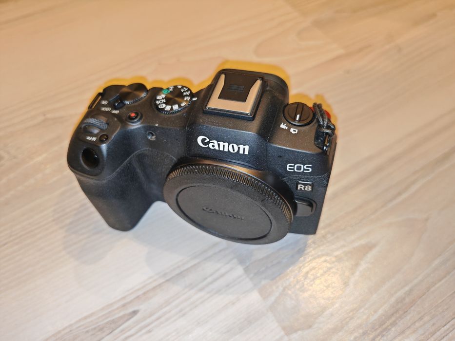 Безогледален фотоапарат Canon - EOS R8, 24.2MPx, Black + 2 бр.  Батерии  LP-E17