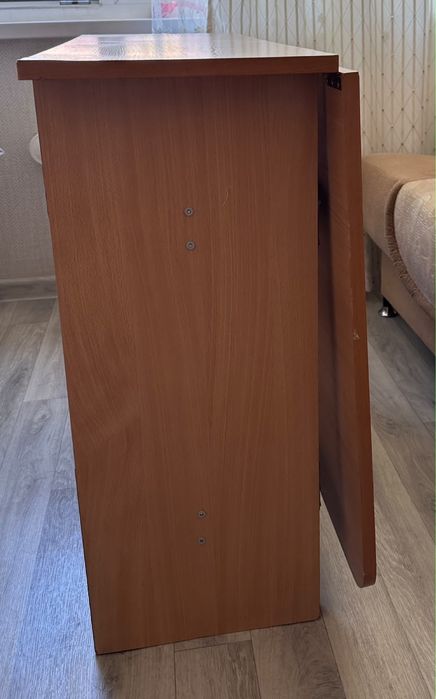 Продам стол бууу