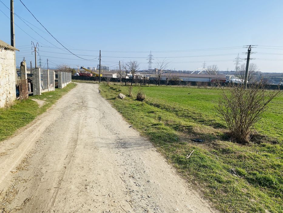 Teren Ovidiu 5500 mp lângă A2 – dublă deschidere – utilități