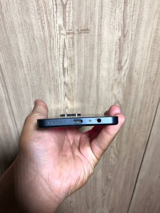 realme c51 4+4 ram 128 gb