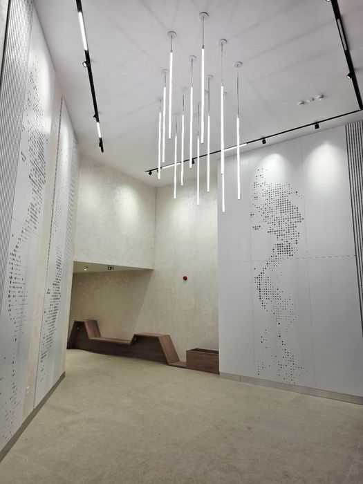 Дава се под наем Тристаен апартамент в София, Полигона - 115 кв.м за 1095.99 € - Снимка #8