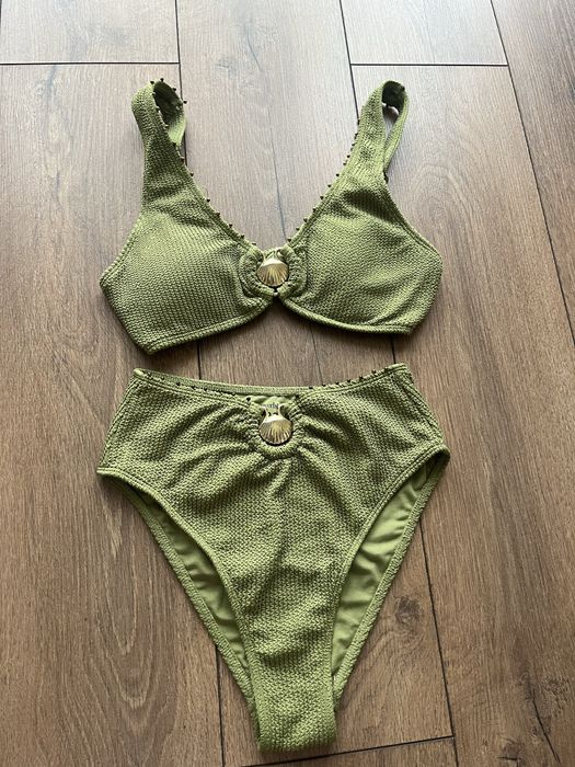 Бански River Island