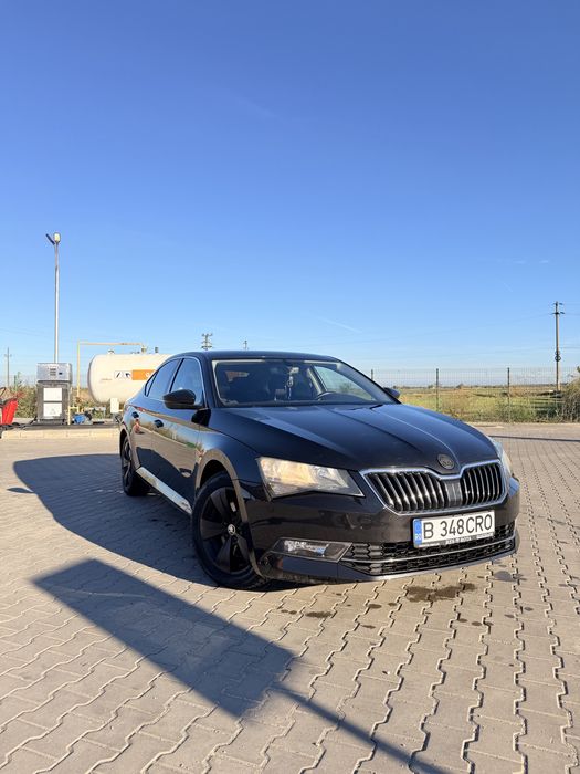 SKODA Superb 2018 — imagine 1