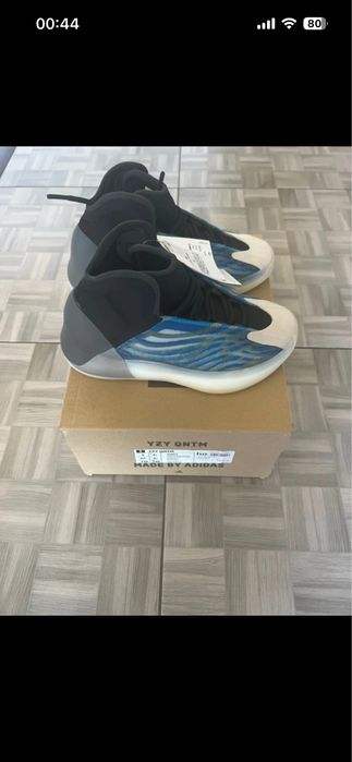 Vand adidasi de fete adidas yezzy QNTM noi marimea 37 1/3