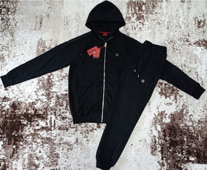 Vând compleu nou de bărbați Hugo