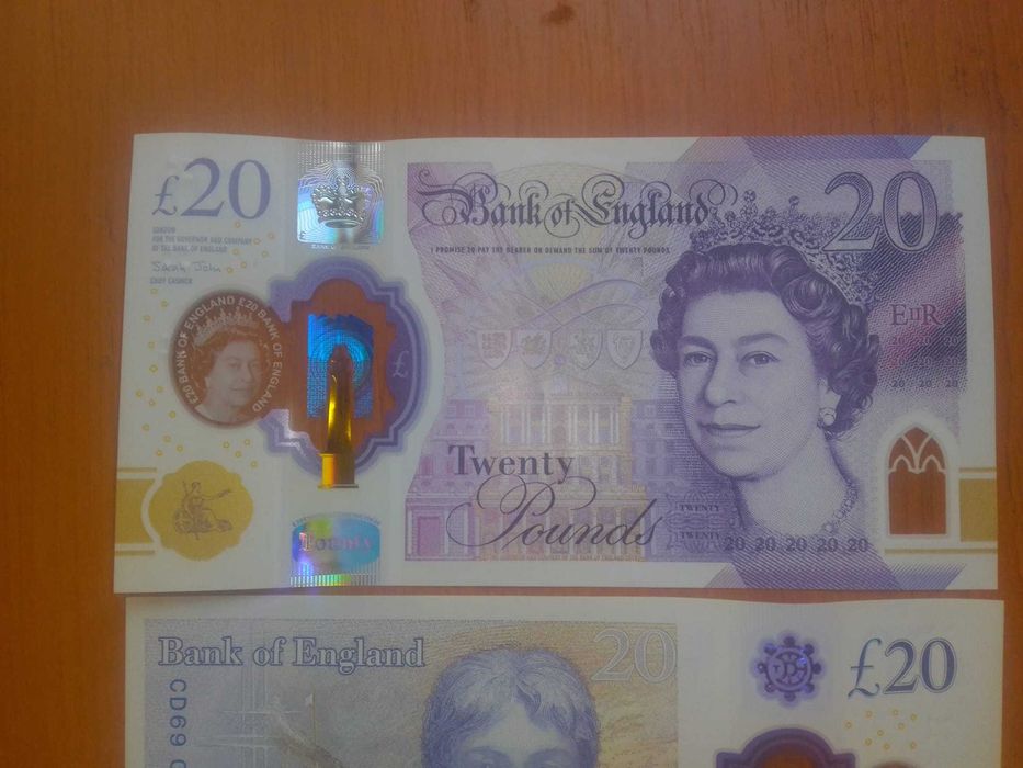 чисто нови банкноти 20 паунда , английски лири  кралица Елизабет