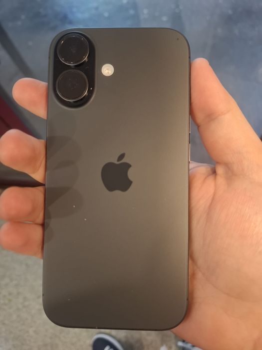 Iph17 black 256 urgent