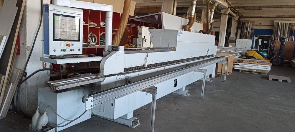 De vânzare mașină de aplicat cant Homag