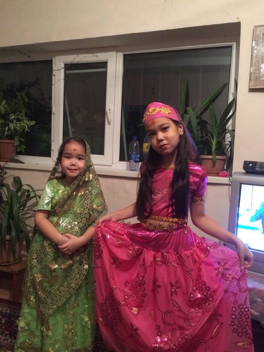 Унді киіміндерін сатамын