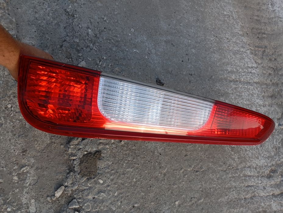 Десен стоп Ford C-Max