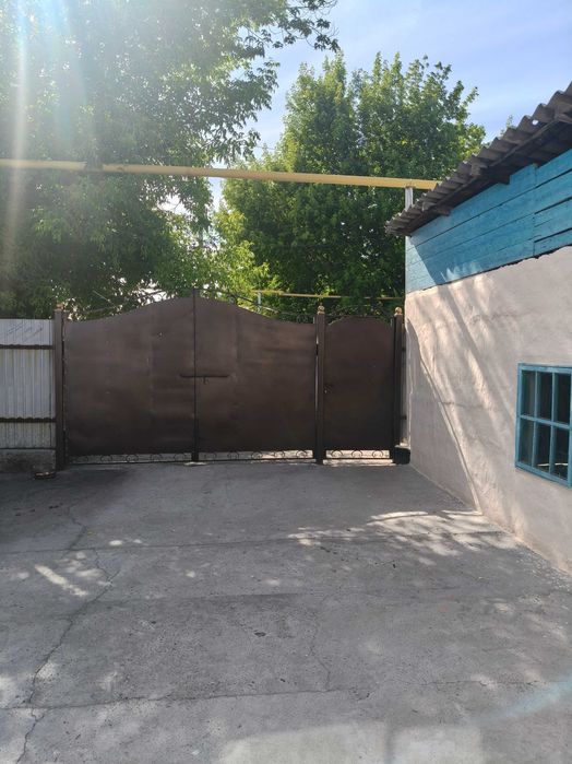 Срочно продам ДВА дома по цене одного