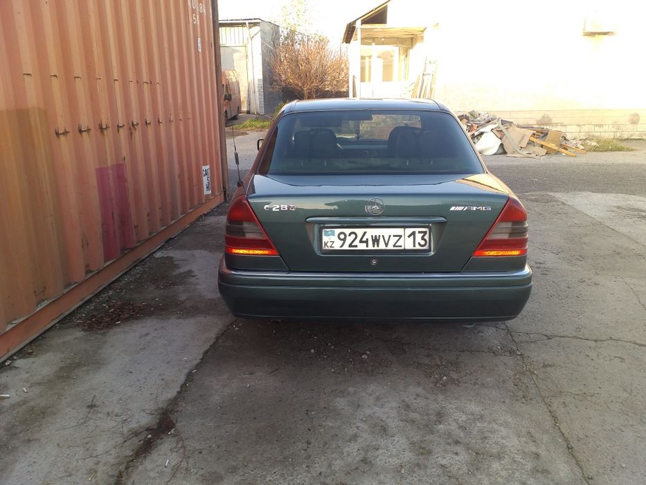 Продаю мерседес w202