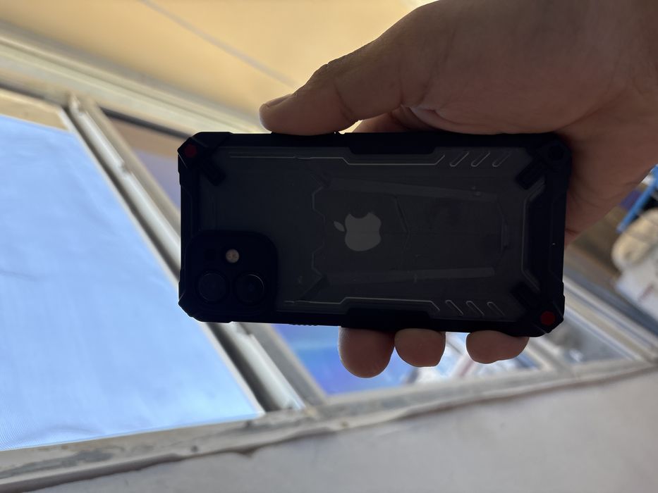 Iphone12mini минусы только экран но работает без проблем