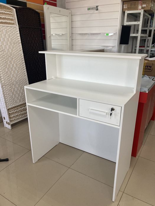 Витрины, прилавки, кассовые столы, Костанай