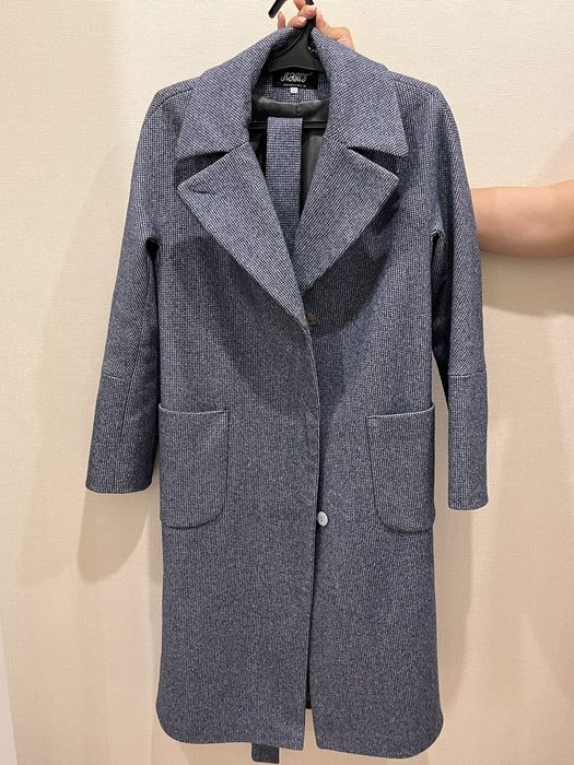 Женское пальто демисезонное