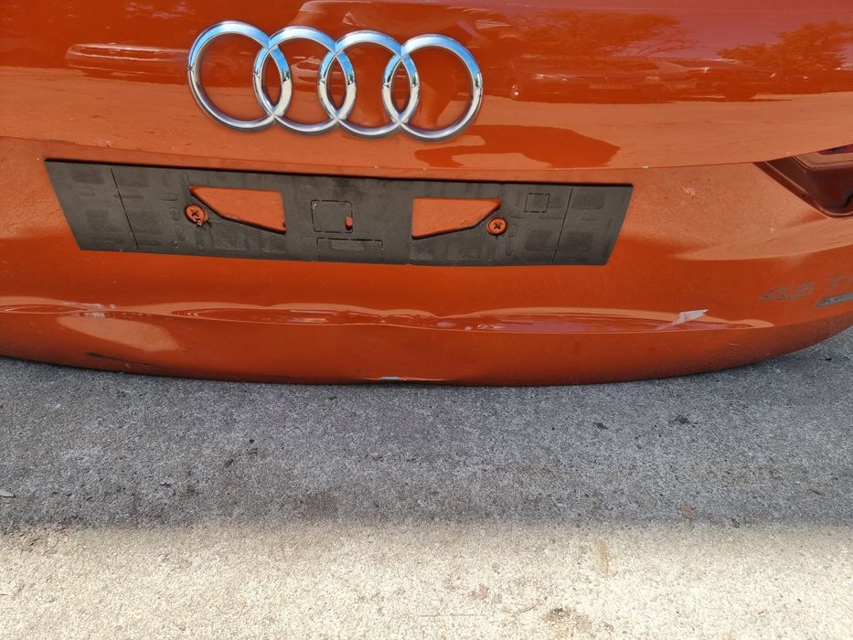 Haion Audi Q3 dupa 2018 cod 83A827337