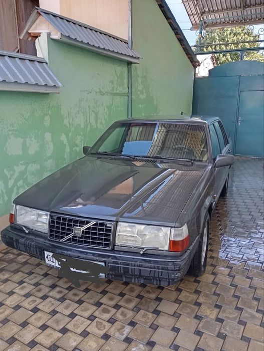 Автомобиль Volvo 740