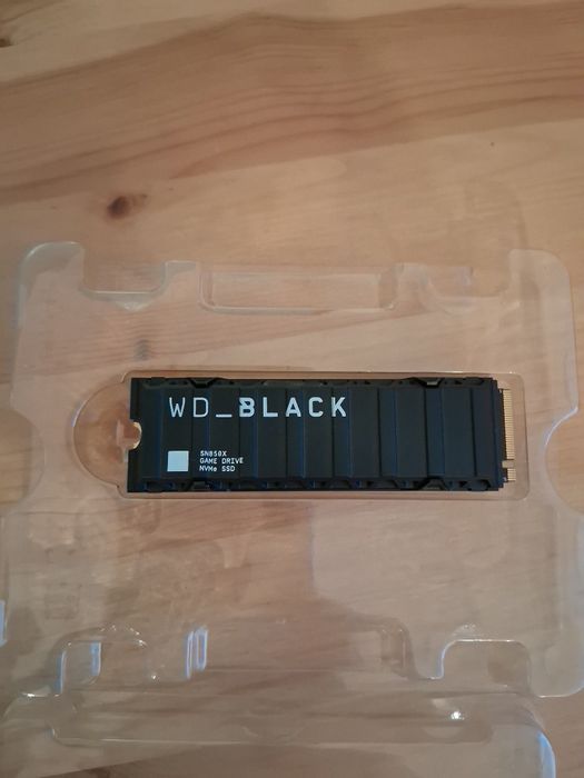 Memorie ssd nvme 1TB Hard disk  PS5 Wd Black  SN850X Gamedrive