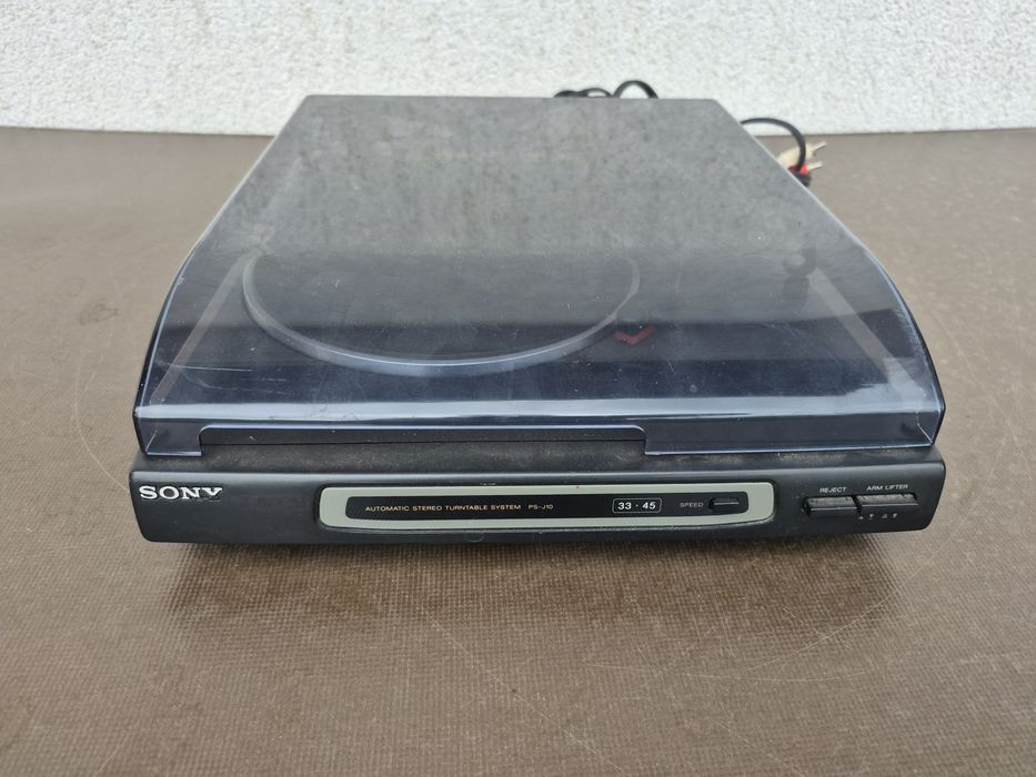 Vând pick-up marca Sony,model PS- J10 ,made in Korea - Functional 
- Sunet foarte bun

- doza cu ac in stare buna 

- curea noua 

- Full automa