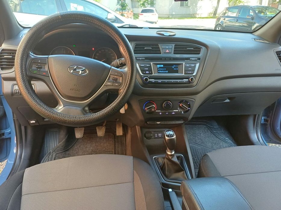 Vând Hyundai i20 diesel
