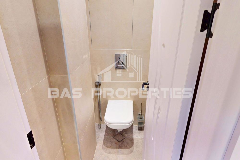 Продава се Тристаен апартамент в София, Център - 90 кв.м за 2805 €/кв.м - Снимка #12