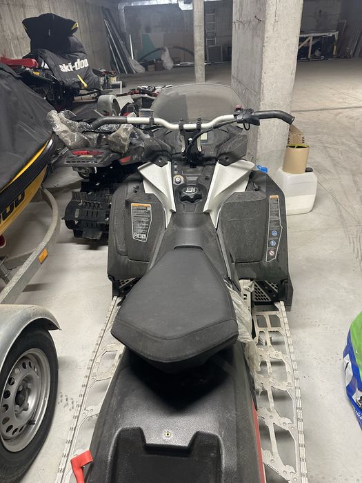 ЧИСТО НОВА ски шейна SKI DOO BLACK COUNTRY 600 EFI 2021