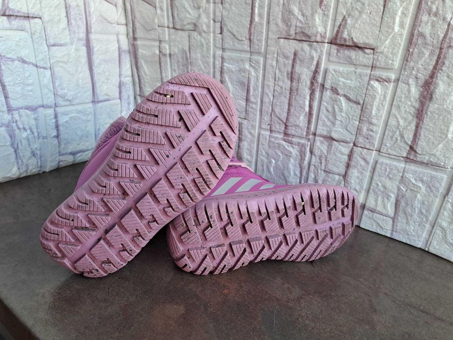 детски ботуши,зимни обувки,боти,апрески,Adidas номер29 за момиче,адида