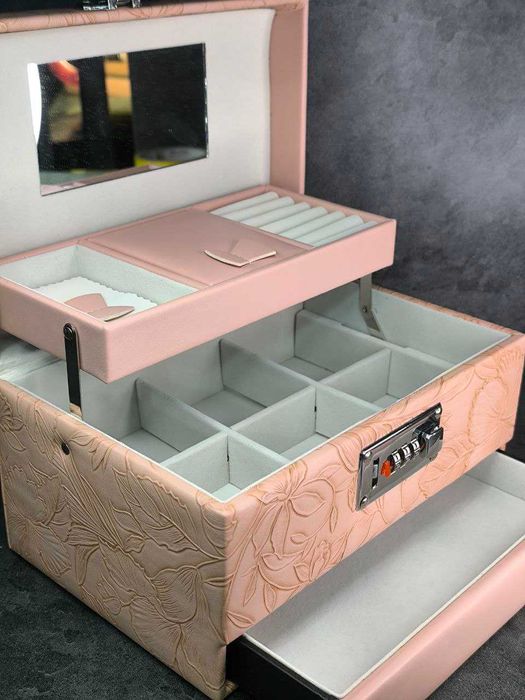 Ящик для хранения ювелирных изделий Zargarlik buyumlarni saqlash qutsi