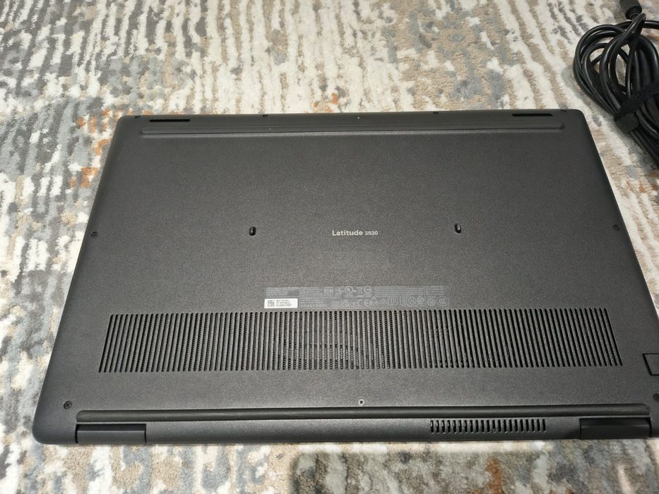 Продам ноутбук dell core i5