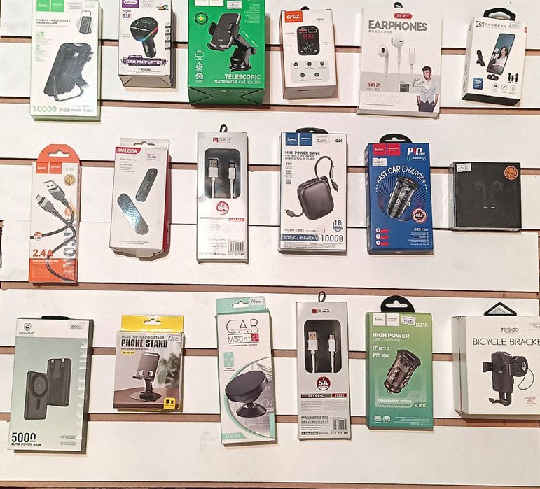 Аксессуары для телефонов и машин