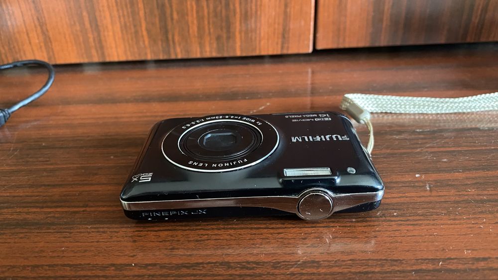 Фотоапарат  FUJIFILM