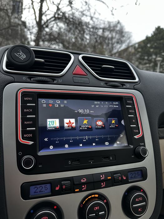 Vand navigatie auto dedicat Volkswagen/Skoda/Seat carplay qled ambientale