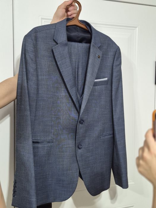 Костюм 48-50 размер