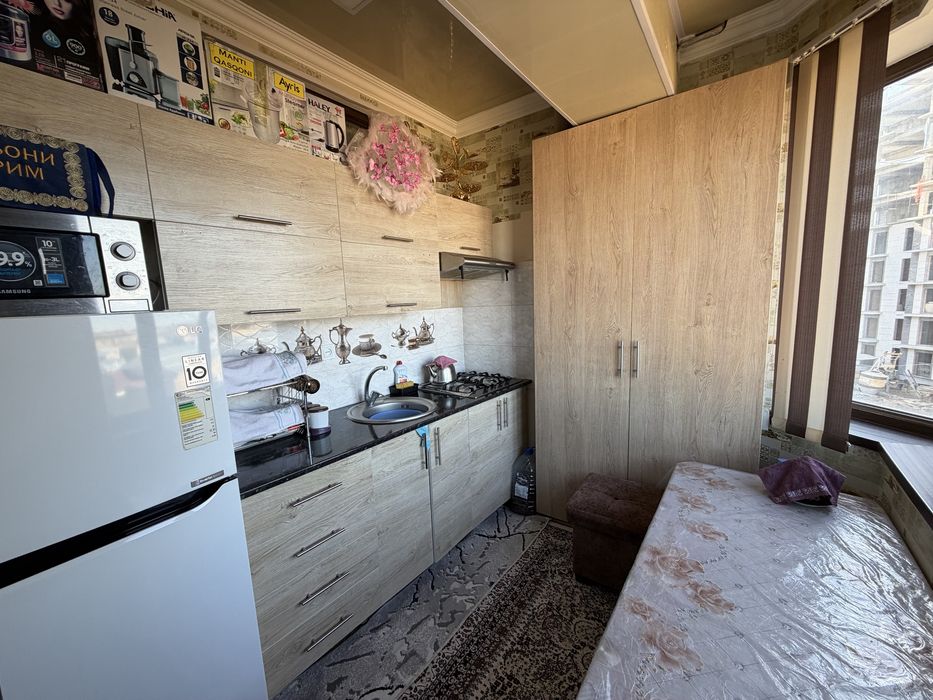 Сотилади новостройка 2хона 3 этажда 45м2 Саттепо три бочки