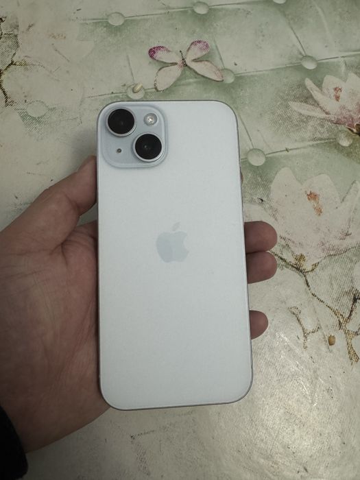 Sotiladi iphone 15 ideal