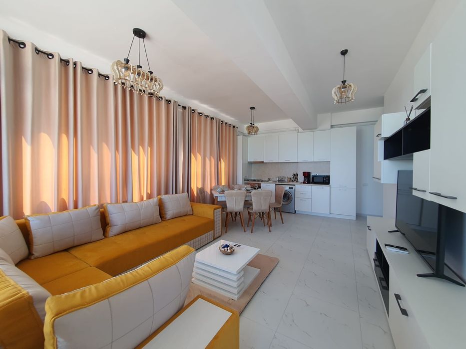 Mamaia - Apartament de inchiriat! Vedere frontală la mare! Prima linie!