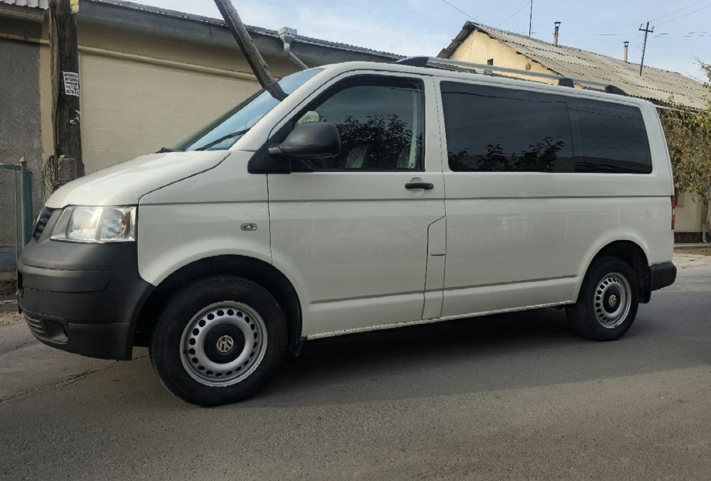 Volkswagen Transporter T5 Минивен