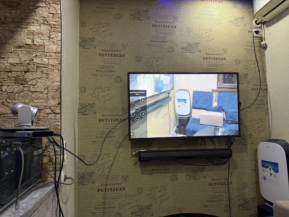 * Polycom group 310 система конференц связи оригинал в хорошем состоян