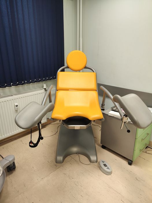 Гинекологичен стол